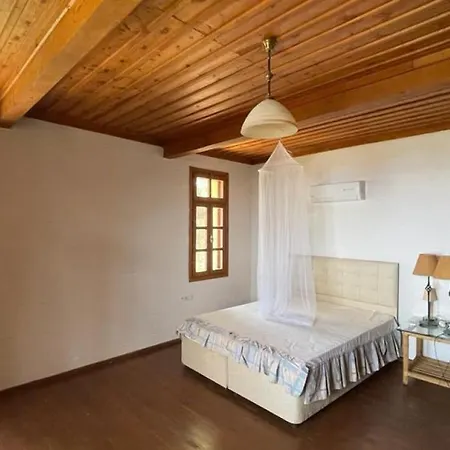 Villa With Pool 15 Min To Bay In Faralya,